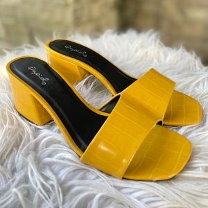 Yellow Textured Sandals